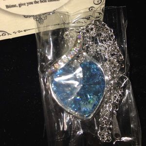 NWT!!! Btime Women's Blue Heart Necklace